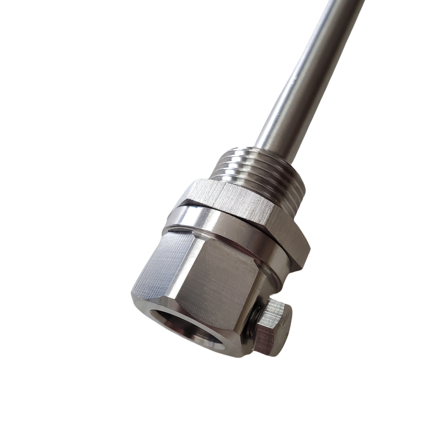 Threaded thermowell for secure temperature sensor installation